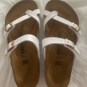 Ladies Birkenstock Mayari Sandals